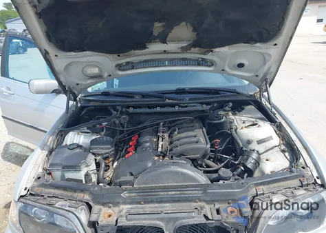 2004 BMW 325Xit из США, поврежденный, VIN WBAEP33434PF04167